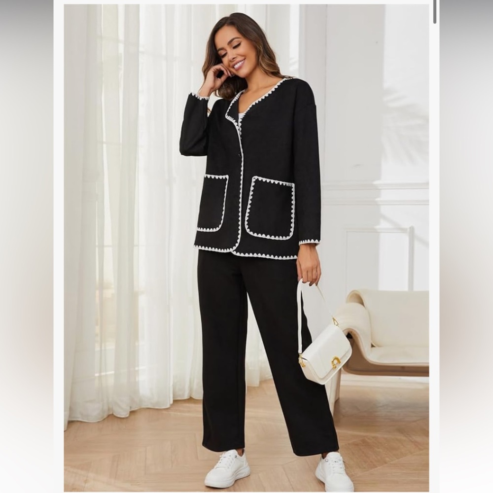 New w/o tags Houleng Black w/White Trim Lounge Set. Button up jacket. Women’s L.